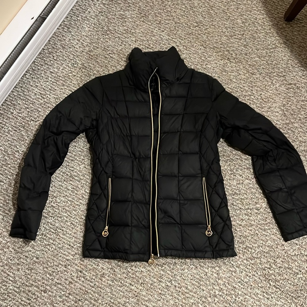 Black puffer